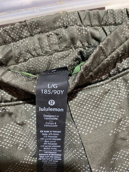 LULULEMON |XL| WAIST 32| Camouflage Print Athletic Shorts