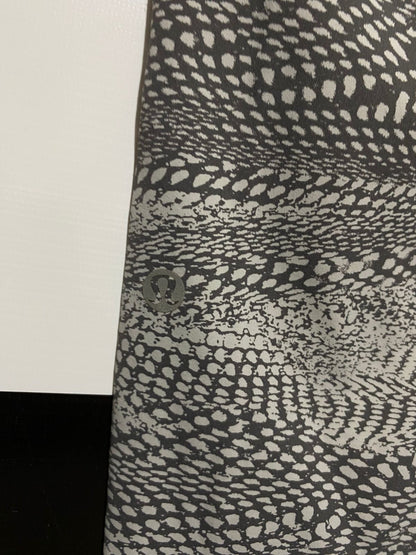 LULULEMON |S| WAIST 26| SWERVE VAPOR METAL GREY