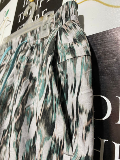 LULULEMON |M| WAIST 28| Under Armour UA Tech Printed Shorts