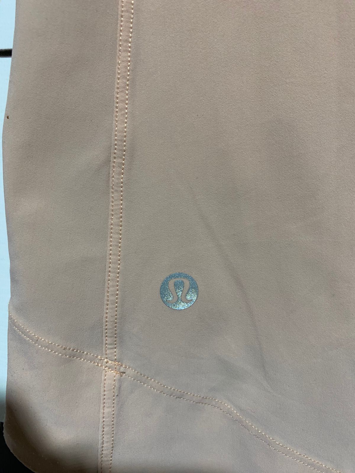 LULULEMON |M| BUST 17| Women's Seamless Performance T-Shirt