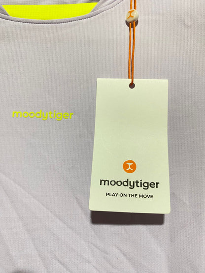 MOODYTIGER |S| BUST 14|B16|Women's Lightweight Seamless Performance T-Shirt