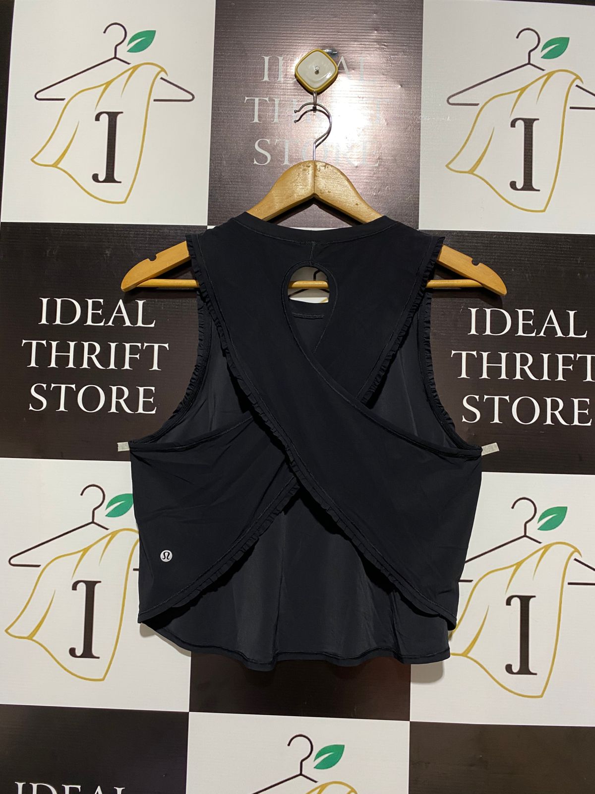 LULULEMON |M| BUST 17|Madewell Sleeveless Crewneck Bubble Top