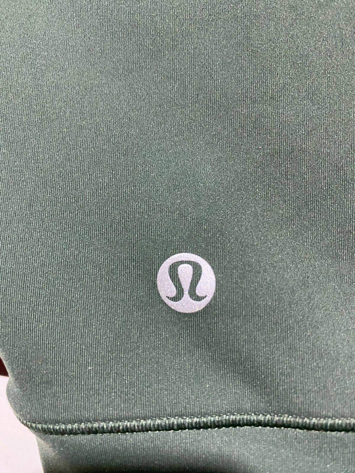 LULULEMON |S| BUST 15| Women's Seamless Olive Green Crop Top