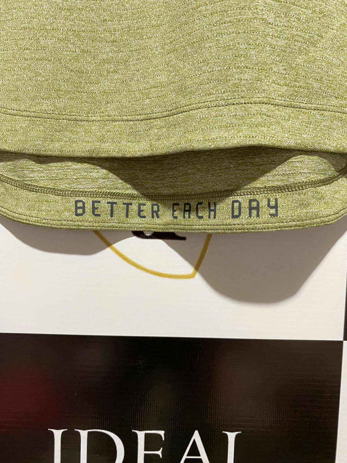 LULULEMON |L| BUST 19|  Drysense Training Short Sleeve Shirt