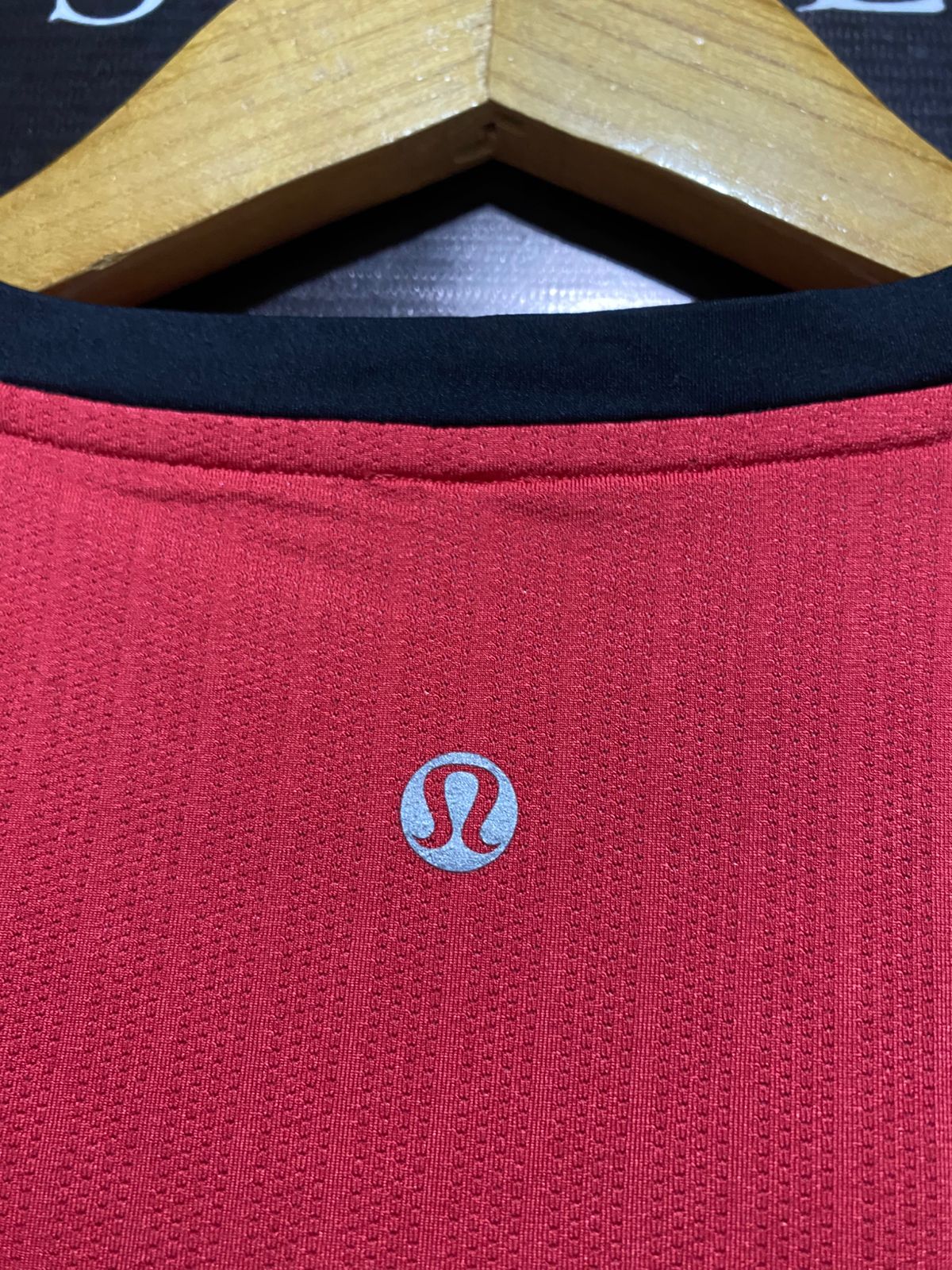 LULULEMON |L| BUST 19| Seawheeze Short Sleeve T-Shirt