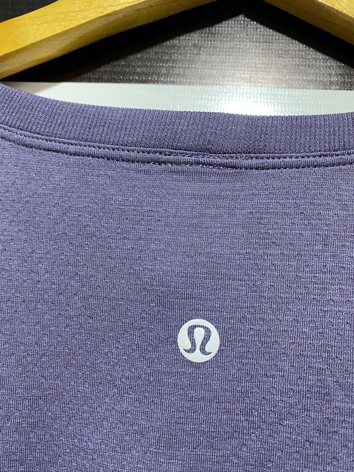 LULULEMON |XL| BUST 23| Swiftly Relaxed Long-Sleeve Shirt