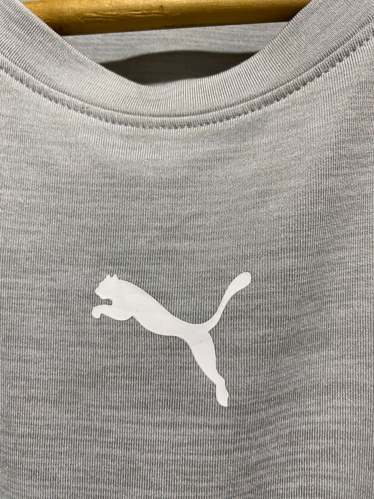 PUMA |M| BUST 17| Slim fit, raglan sleeves, crew neck, EVOSTRIPE cutline