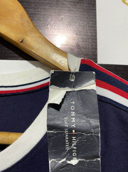 TOMMY HILFIGER |L| BUST 20| Navy Blue T-Shirt