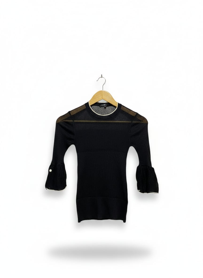 CUE |S| BUST 11| Black Sheer-Sleeved Ribbed-Knit Top