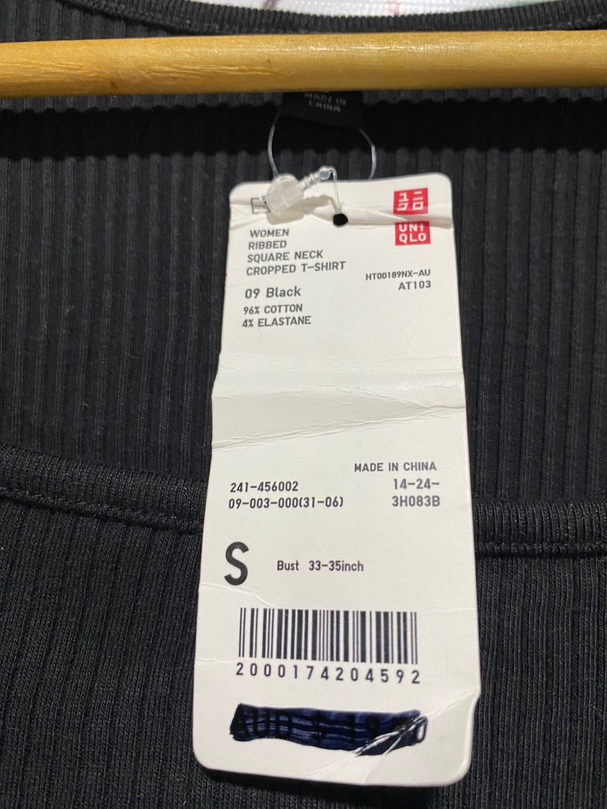 UNIQLO |S| BUST 20| Black Long-Sleeve Ribbed Top