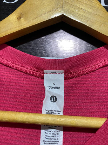LULULEMON |S| BUST 15| "Swiftly Tech" Short-Sleeve Athletic T-Shirt