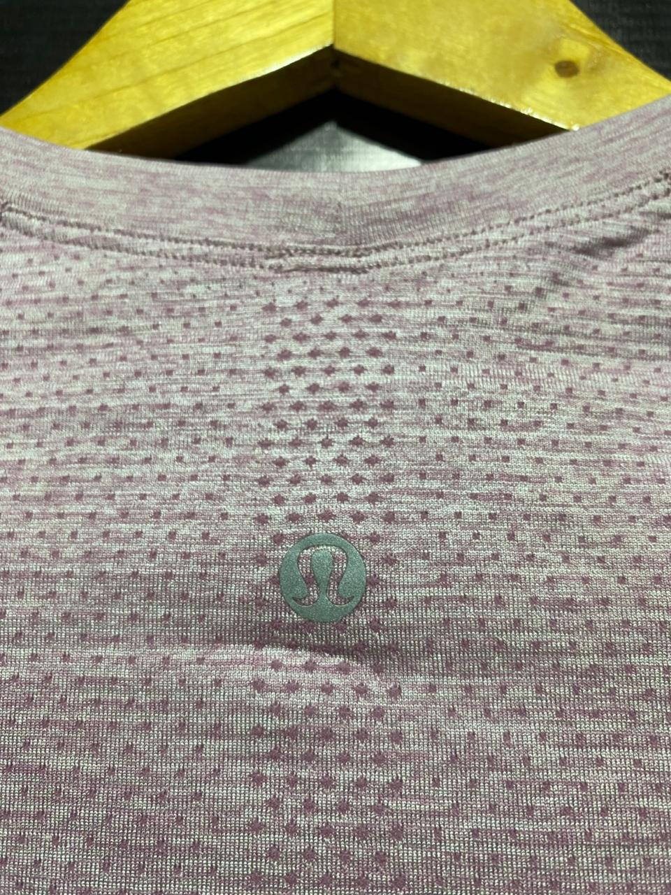 LULULEMON |S| BUST 15| Wiftly Tech Short-Sleeve Athletic T-Shirt