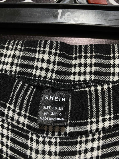 SHEIN |S/M|WAIST 26|C1 |BLACK AND WHITE PLAID HIGH-WAISTED FLARE PANTS