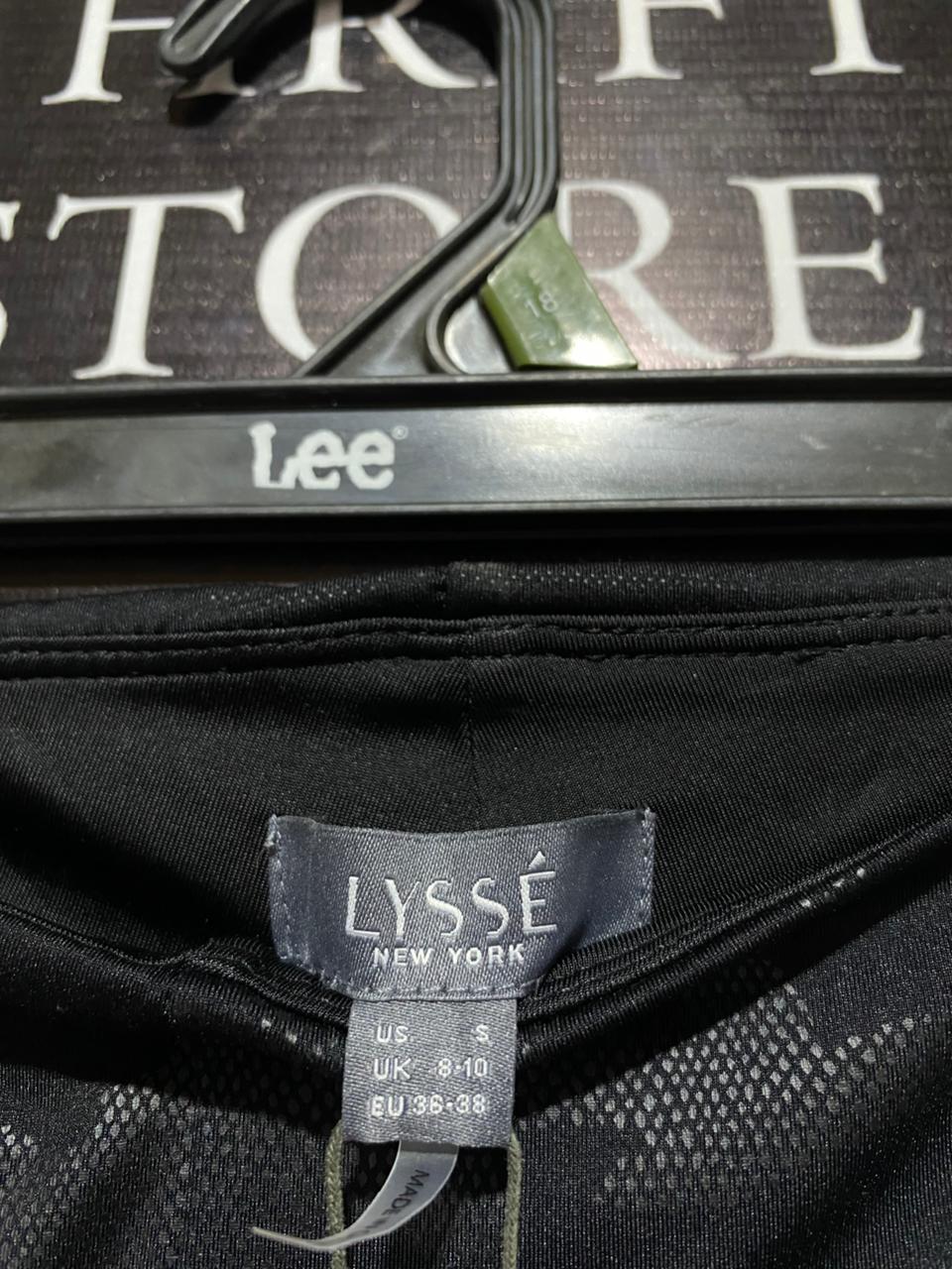LYSSE|XS/S|WAIST 24|BLACK FAUX LEATHER CAMOUFLAGE LEGGINGS
