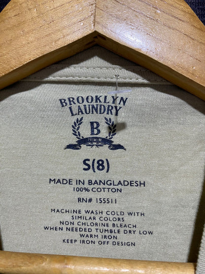 BROOKLYN LAUNDRY |S| BUST 15| Short-sleeve, crew-neck t-shirt with a regular or relaxed fit