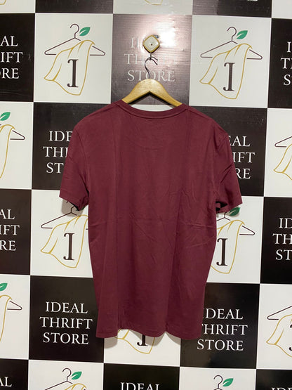 CALVIN KLEIN |L| BUST 22|C1| Crewneck T-Shirt in a Maroon or Burgundy Color