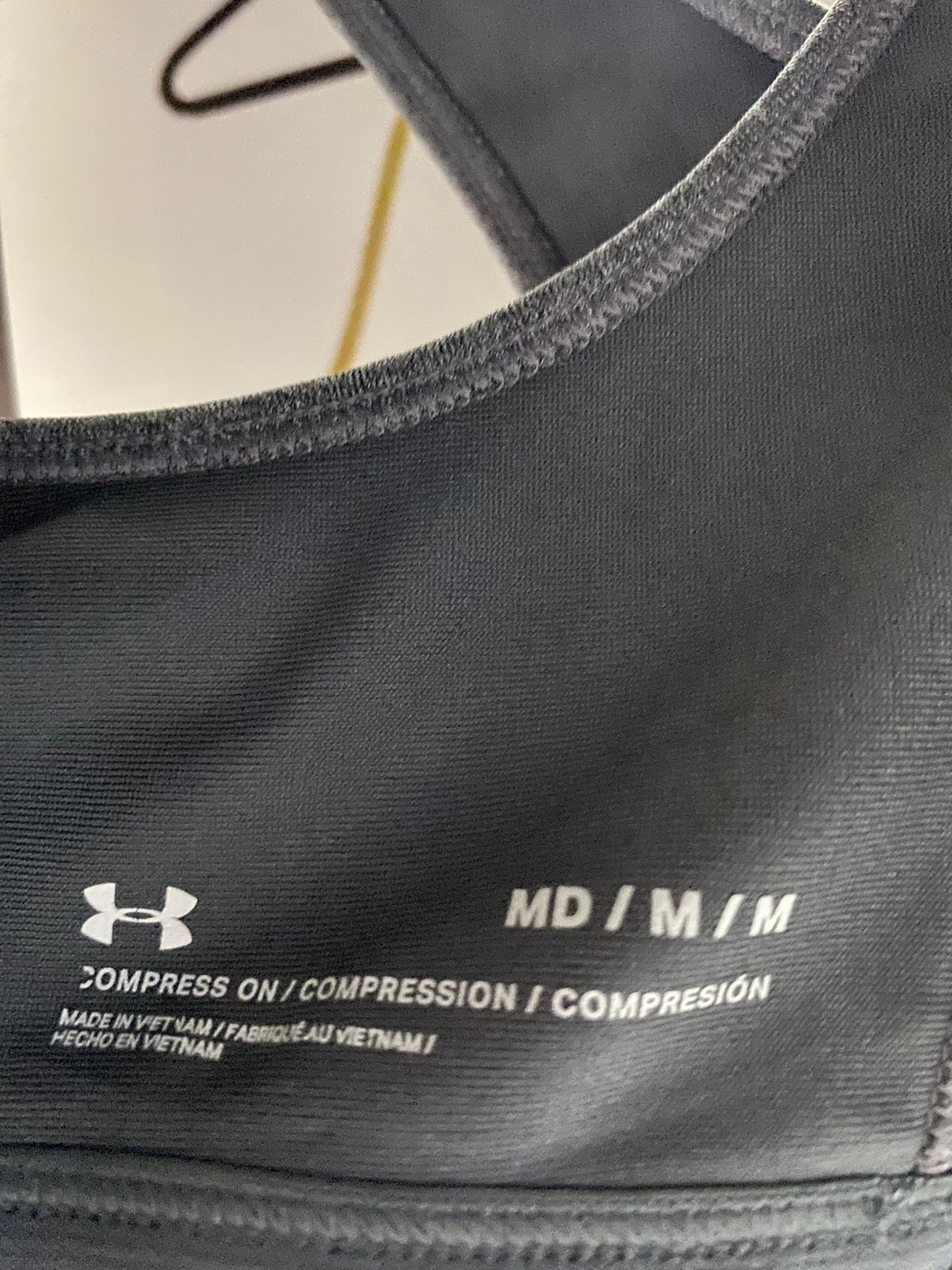 UNDER ARMOUR |M| BUST 11 |  Mid Crossback Heather Sports Bra In Gray