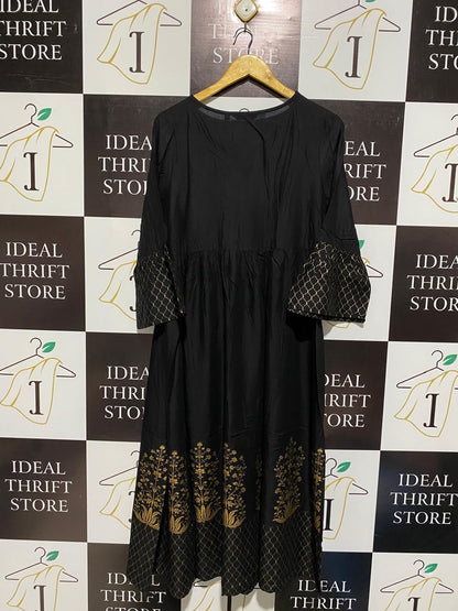 SRISHTI |S| BUST 19| C5|  A-line, calf-length kurta or long tunic, common in South Asian ethnic wear
