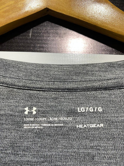 UNDER ARMOUR |L| BUST 19| C9| Women's Tech™ Twist V-Neck Short Sleeve T-Shirt