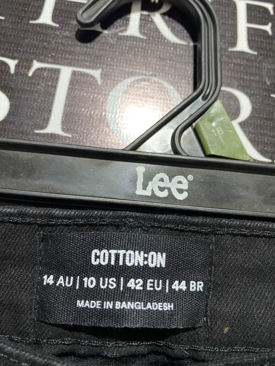 COTTON ON |L| WAIST 30| Black, High-Waisted, Flared Denim Jeans