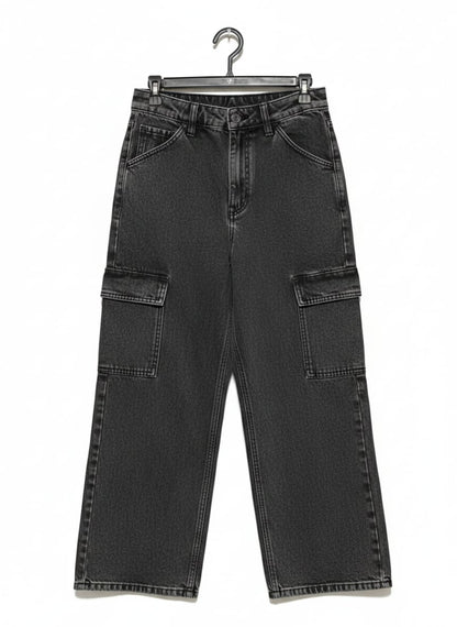 Black or Dark Grey Wide-Leg Cargo Jeans |M| WAIST 28|