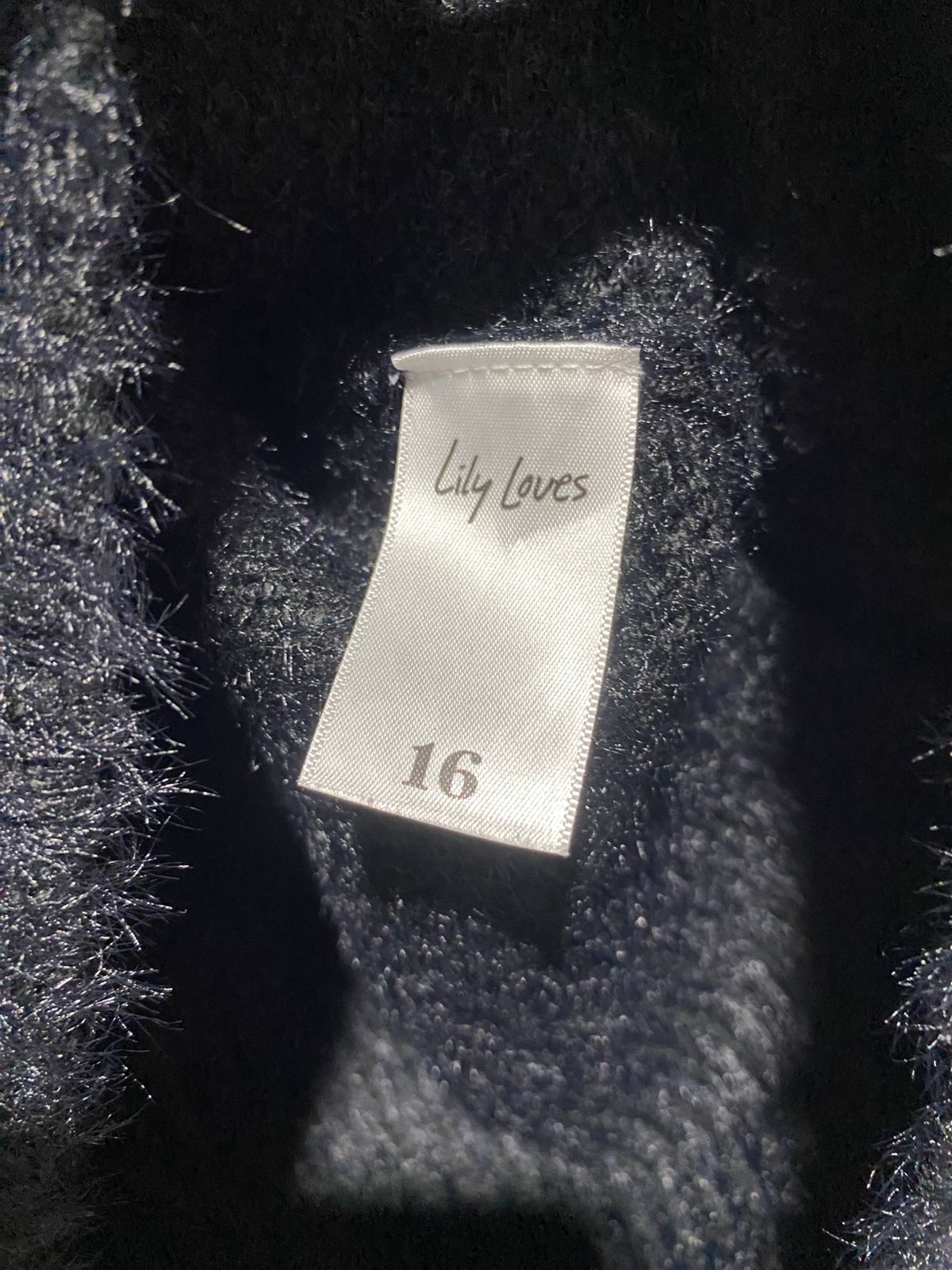 LILY LOVES |L| BUST 20|  Stories Cropped Boxy Alpaca Blend Sweater