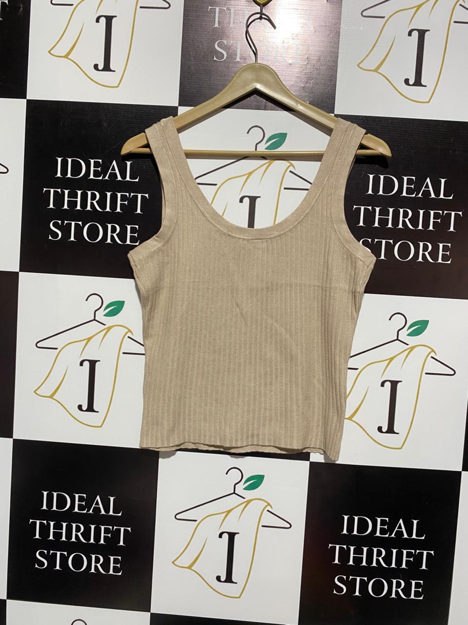 ANKO |M| BUST 16| Ribbed Scoop-Neck Tank Top