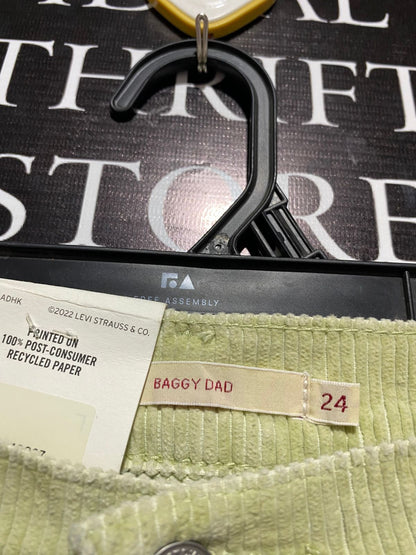 LEVI'S PREMIUM |M| WAIST 28| Baggy Dad Corduroy Pants