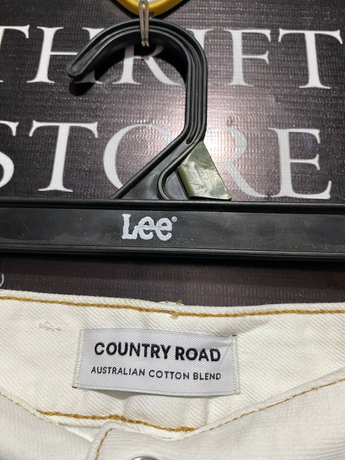 COUNTRY ROAD |XL| WAIST 32||B12| Offwhite Wide Leg High Jeans