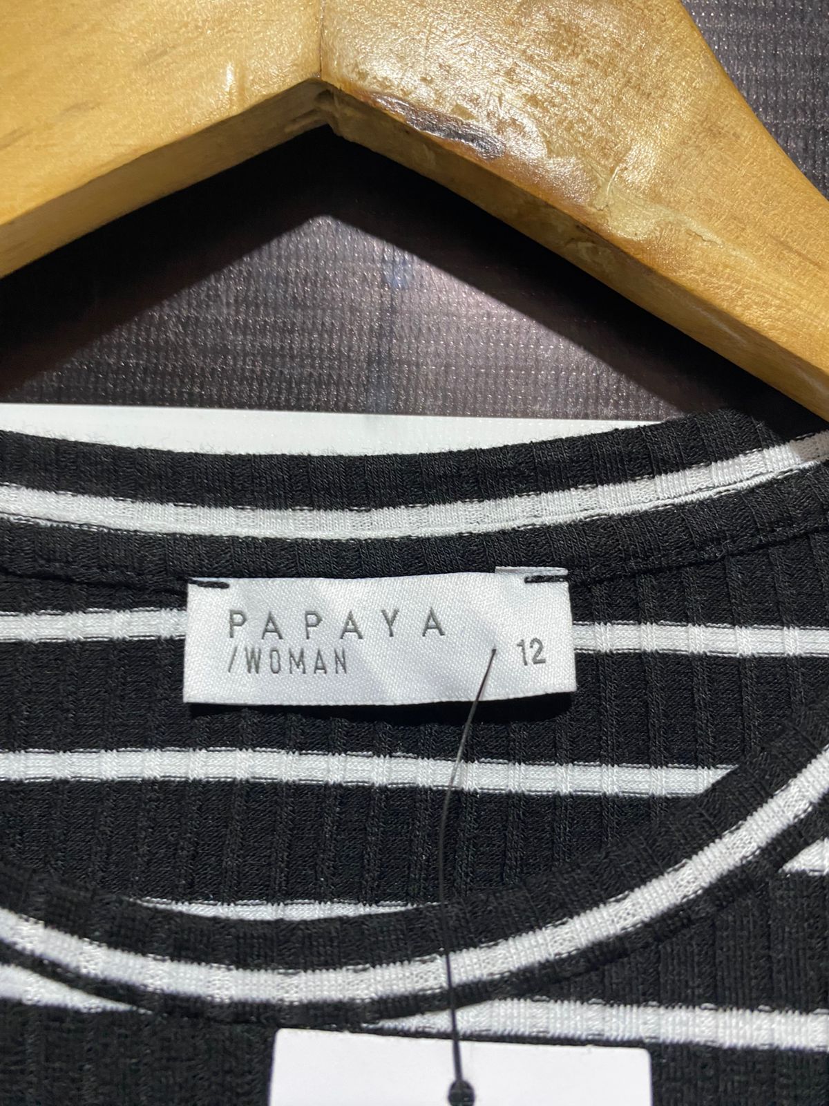 PAPAYA |M| BUST 19| Striped Knit with Poplin Puff Sleeve Top
