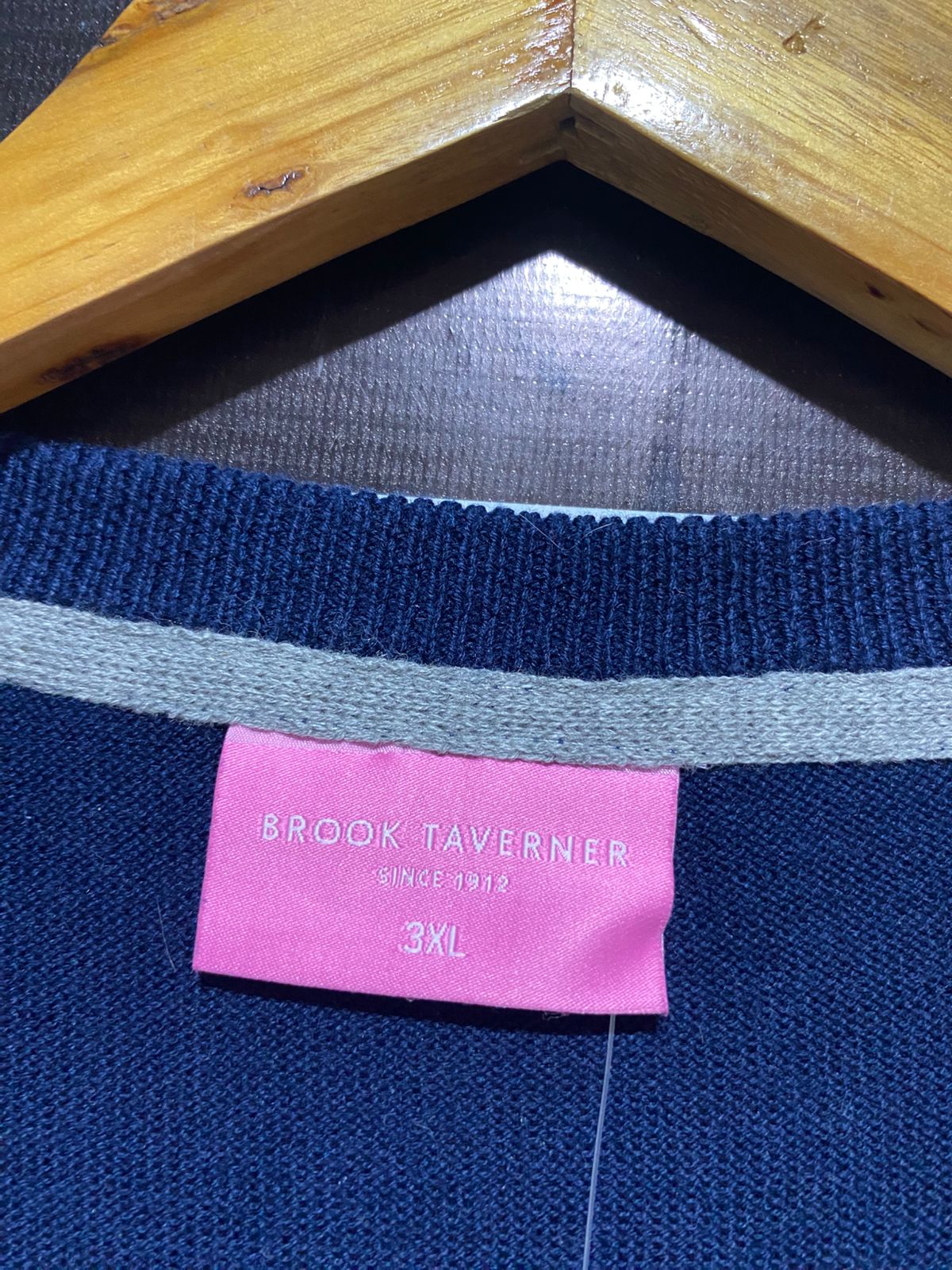BROOK TAVERNER  |XL| BUST 25| Navy Blue, Crewneck Cardigan With Snap Buttons