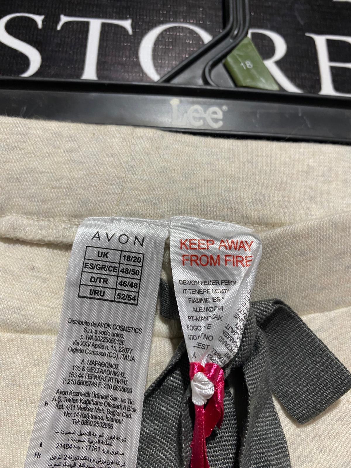 AVON |L| WAIST 30| C8| Cream or Oatmeal-Colored Quilted Jogging Pants