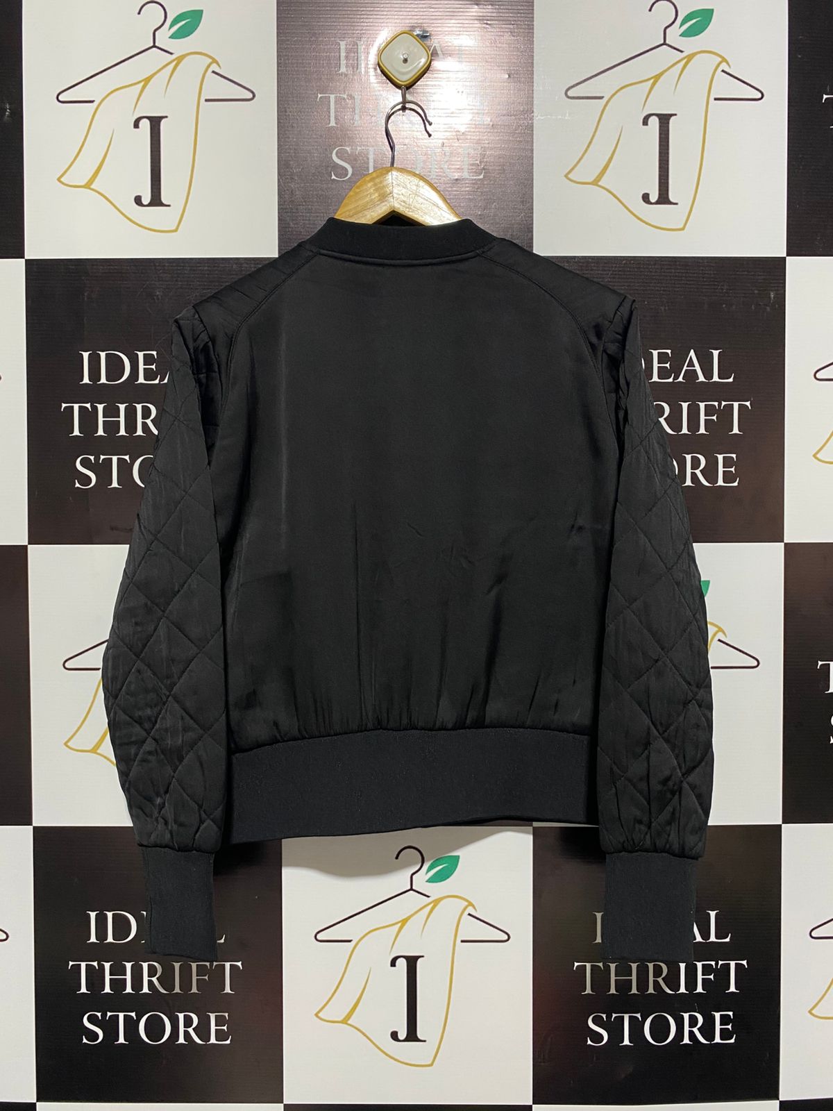 H&M DIVIDED |L| BUST 22| Diamond Quilted Bomber Jacket