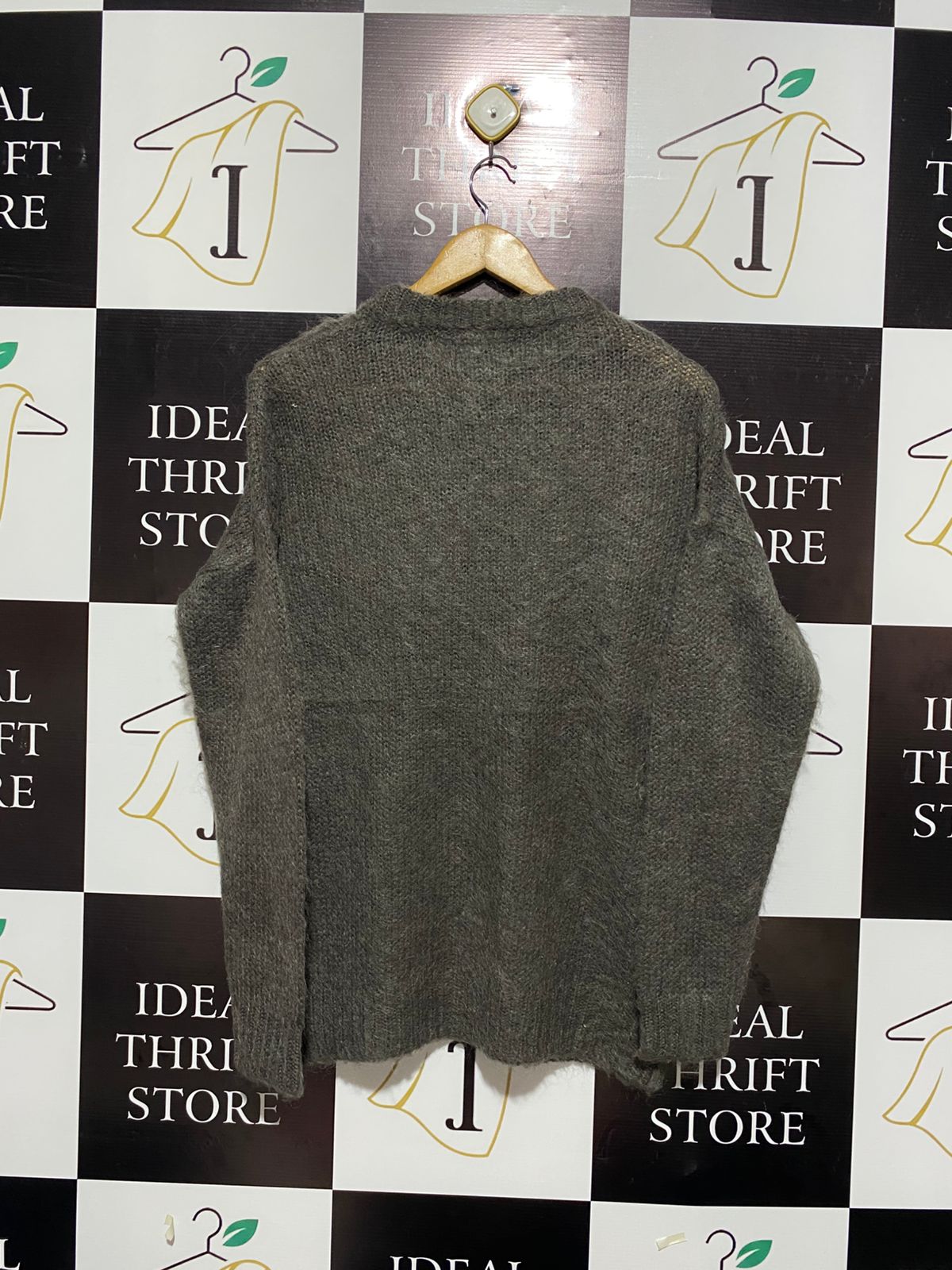 ATMO SPHERE |M| BUST 21| dark green textured knit crewneck sweater