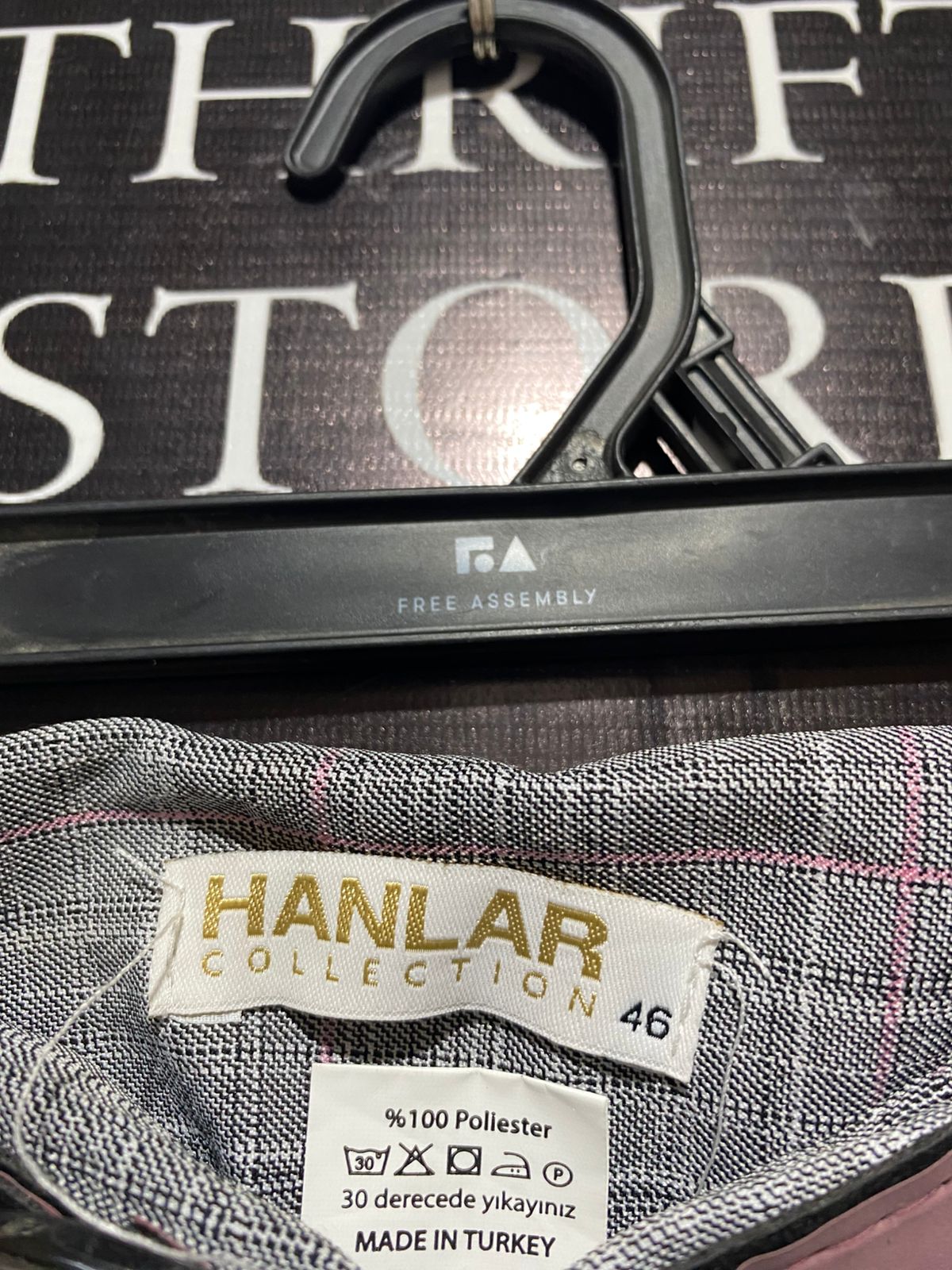 HANLAR COLLECTION |XL| WAIST 34| Grey Plaid (Prince of Wales Check) Midi Skirt