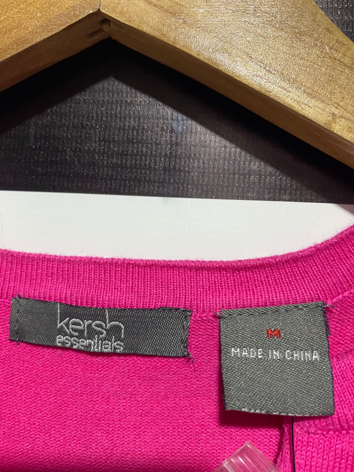 KERSH |M| BUST 17| Fuchsia Pink V-Neck Button-Down Cardigan