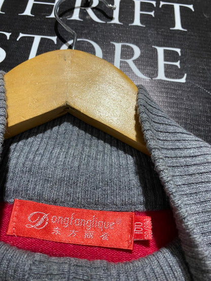 DONG FONGLIQUE |M| BUST 17| Red and Grey Quarter-Zip Knit Sweater