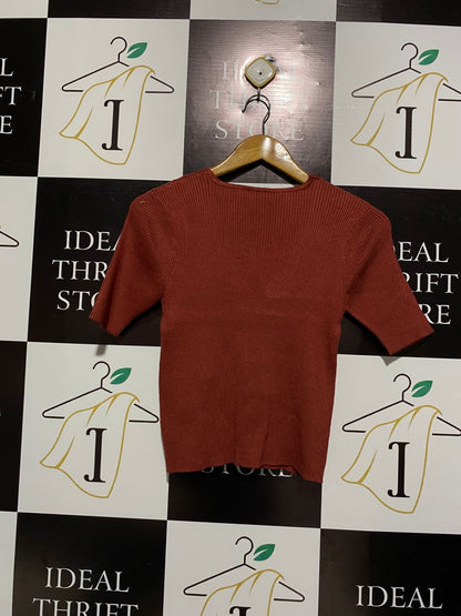 ANKO |M| BUST 12| Fitted Top With a V-Neck and Short