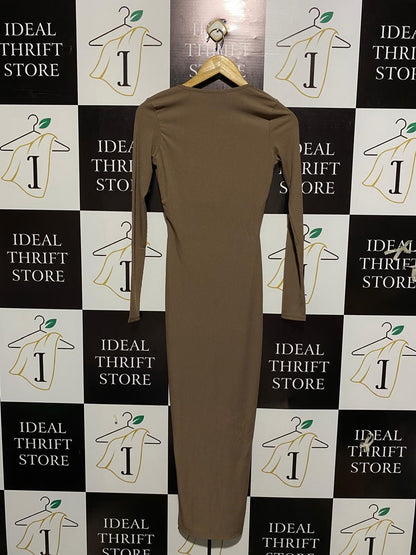 PRETTYLITTLE THING |S| BUST 14| Brown Ribbed Knit Long Sleeve Midi Dress