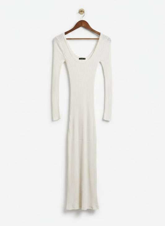 DAZIE |S| BUST 11| White Scoop Neck Maxi Dress