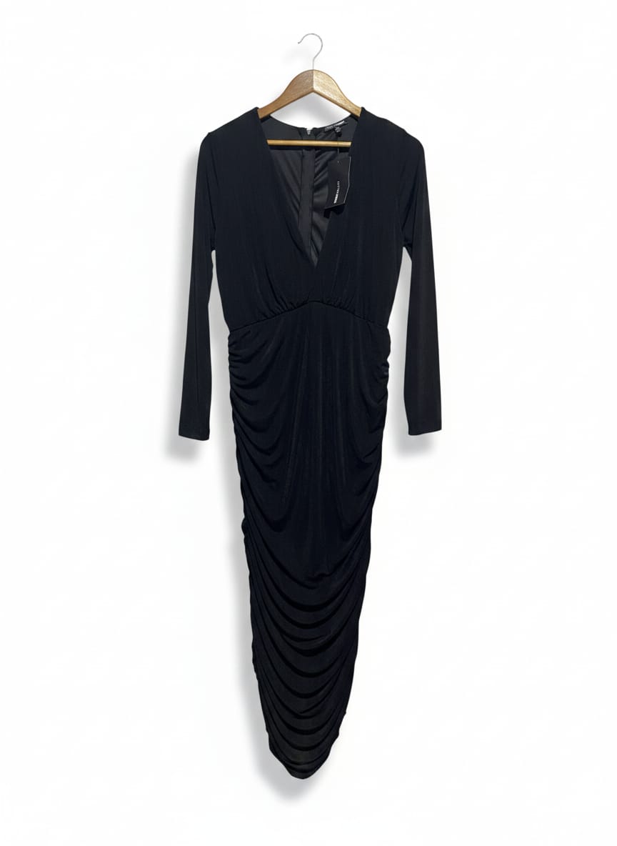 FASHION NOVA |XL| BUST 17| Black Long-Sleeve V-Neck Ruched Midi Dress