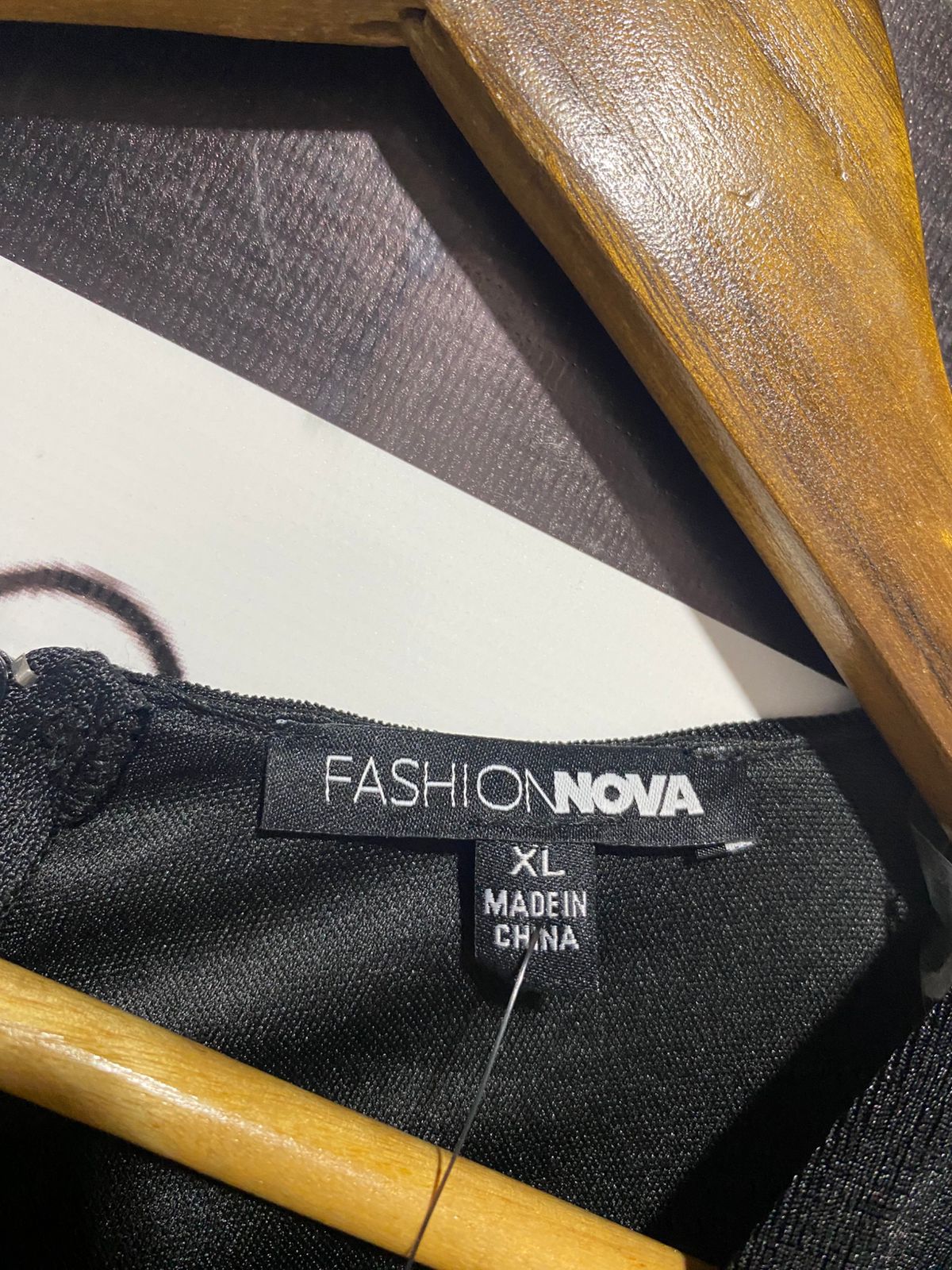 FASHION NOVA |XL| BUST 17| Black Long-Sleeve V-Neck Ruched Midi Dress