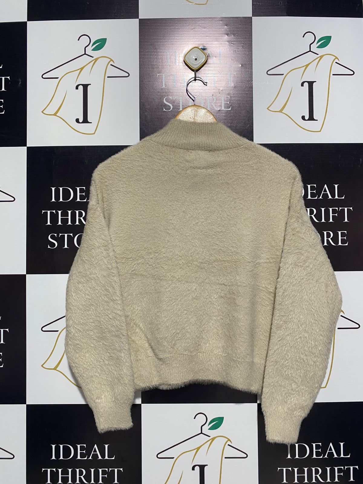 SHEIKE |XS| BUST 19| Beige Fuzzy or Fluffy Knit Sweater