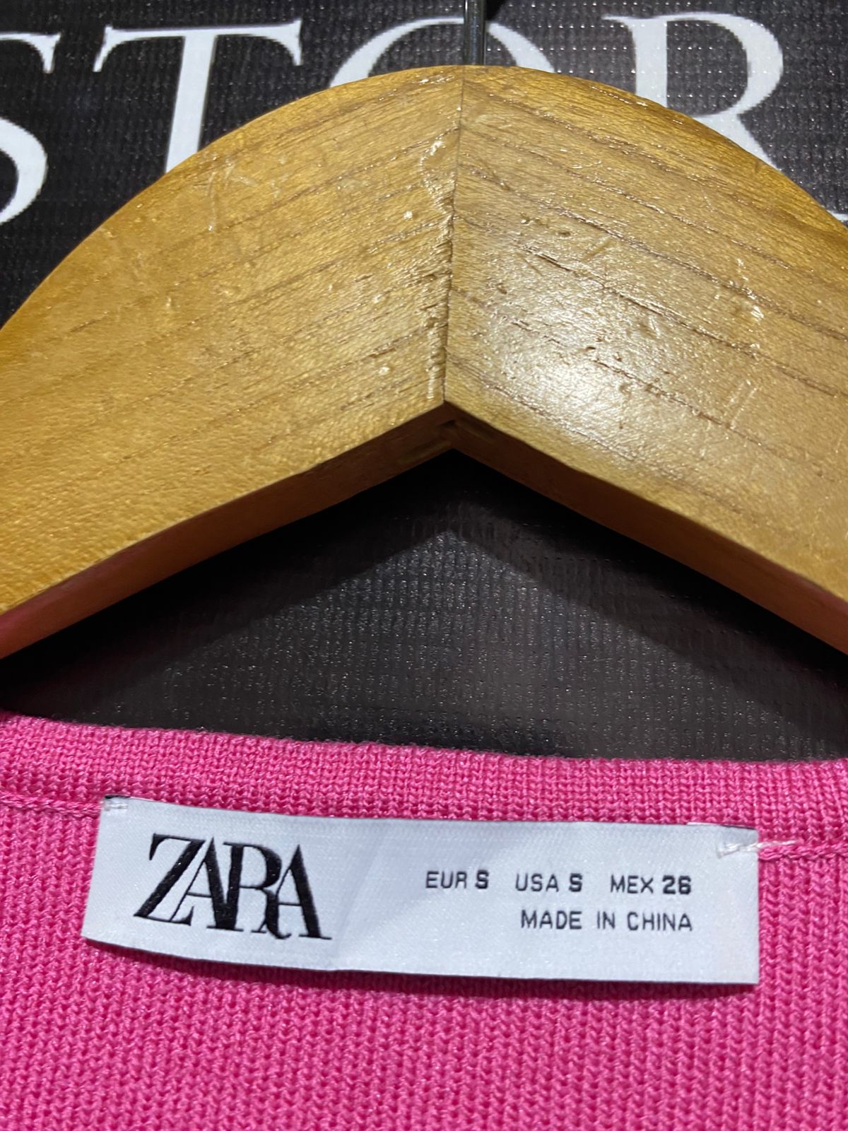 ZARA |S| BUST 16|C2| Fuchsia Pink Short-Sleeve Cardigan