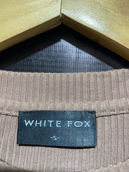 WHITE FOX |S| BUST 15| Brown Ribbed Short-Sleeve Crop Top