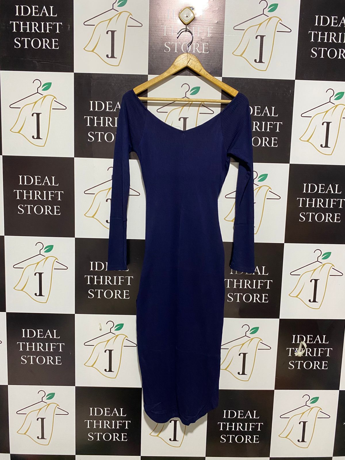 FRESH SOUL |S| BUST 13| Navy Blue Long Sleeve Midi Dress