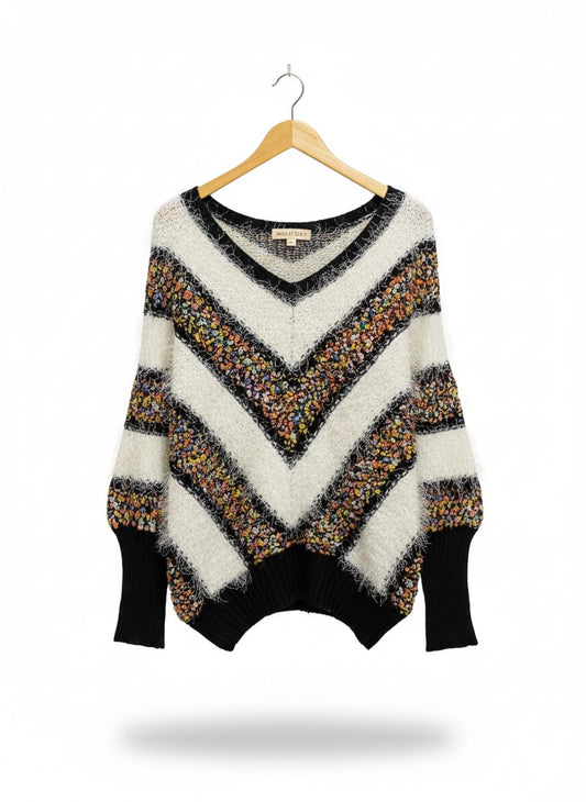 REVERSE |M/L| BUST 27| BLACK AND WHITE CHEVRON STRIPED SWEATER