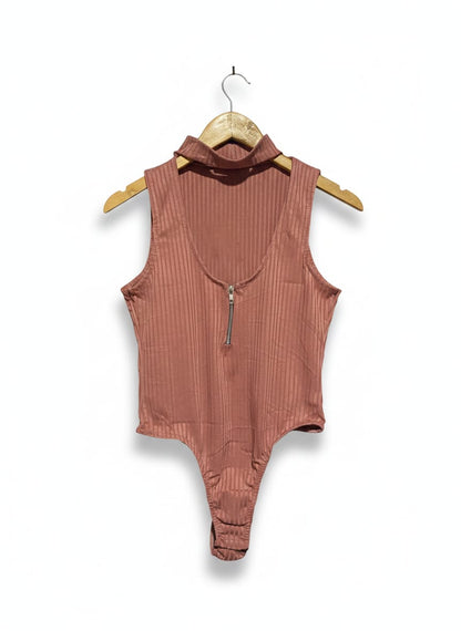 MISSGUIDED |M| BUST 15| Pink Ribbed Halter Bodysuit