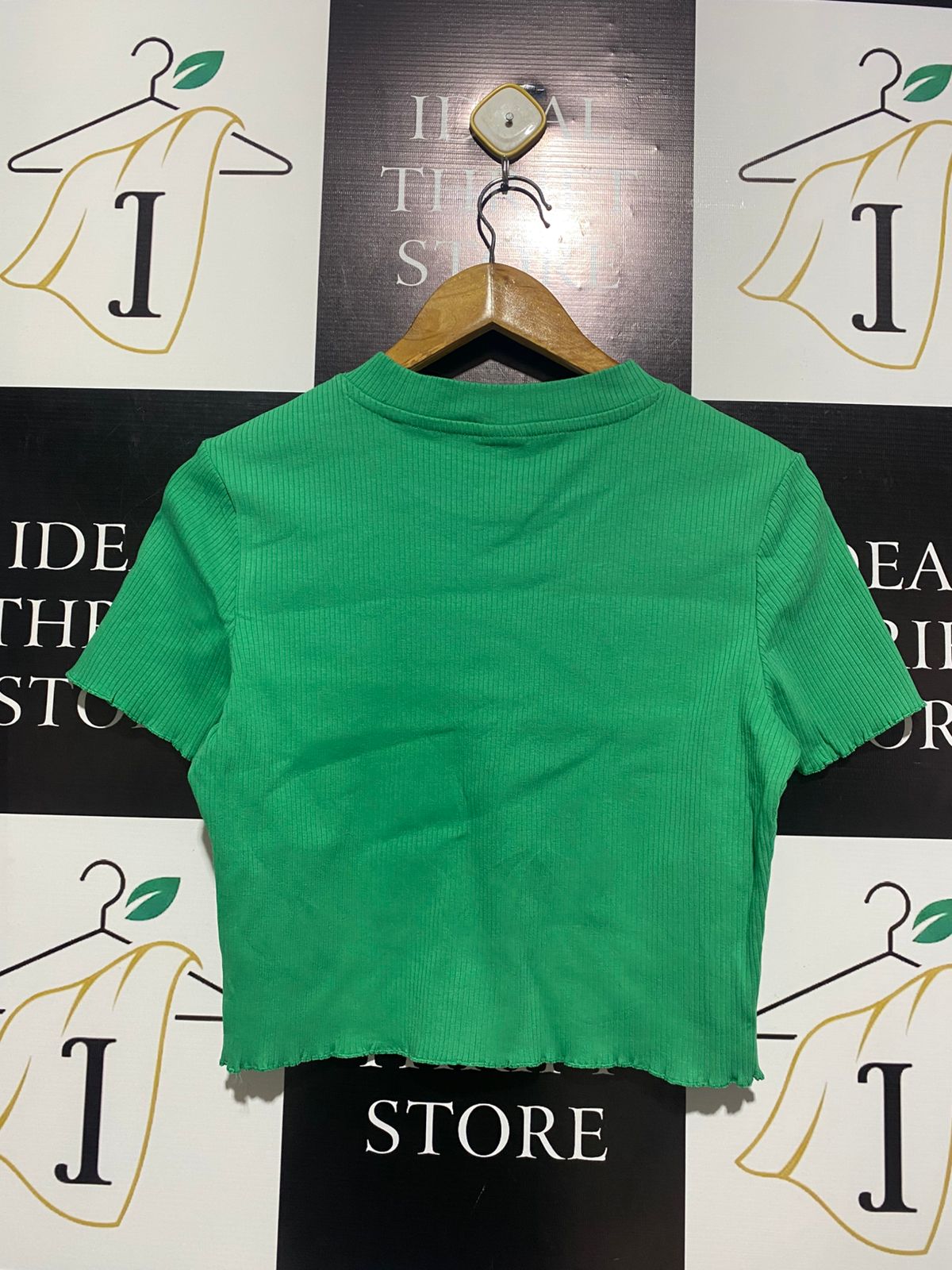 PUMA |M| BUST 16| Green Ribbed Crop Top