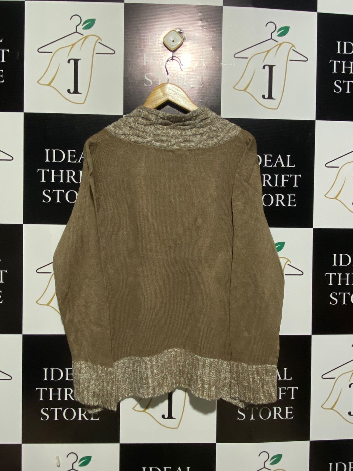 ROCKMANS |M| BUST 20| Brown V-Neck Sweater